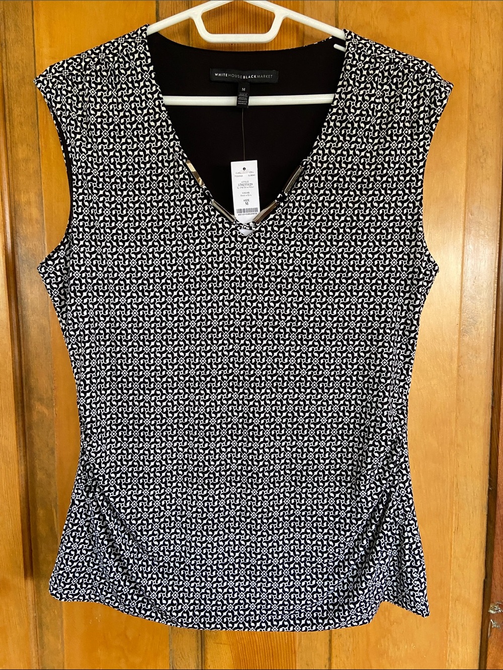 White House Black Market Black & White Patterned Cap-Sleeve V-Neck Top